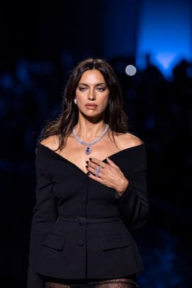 Irina Shayk at the Messika Terres de Contrastes fashion show on the sidelines of the Spring Summer 2027 Ready-to-Wear collections during Paris Fashion Week (PFW) on October 1, 2026, in Paris, France. Messika’s Terres de Contrastes fashion show on the sidelines of the Spring Summer 2027 Ready-to-Wear collections during Paris Fashion Week (PFW) on October 1, 2026, Paris, France  Copyright: xAgencex xBestimagexAgencex xBestimagex
