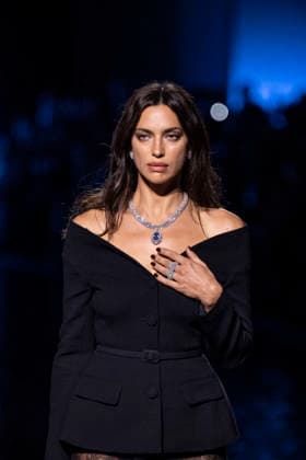 Irina Shayk at the Messika Terres de Contrastes fashion show on the sidelines of the Spring Summer 2027 Ready-to-Wear collections during Paris Fashion Week (PFW) on October 1, 2026, in Paris, France. Messika’s Terres de Contrastes fashion show on the sidelines of the Spring Summer 2027 Ready-to-Wear collections during Paris Fashion Week (PFW) on October 1, 2026, Paris, France  Copyright: xAgencex xBestimagexAgencex xBestimagex
