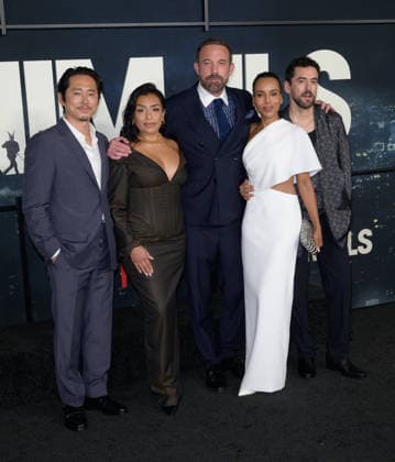 Animals Premiere - Los Angeles, USA LOS ANGELES, USA. October 01, 2026: Steven Yeun, Adriana Paz, Ben Affleck, Kerry Washington & Luis Gerardo Mendez at the premiere for Animals at Directors Village. Los Angeles CA USA  Copyright: xPaulxSmith Featureflashx