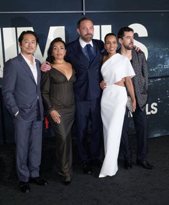 Animals Premiere - Los Angeles, USA LOS ANGELES, USA. October 01, 2026: Steven Yeun, Adriana Paz, Ben Affleck, Kerry Washington & Luis Gerardo Mendez at the premiere for Animals at Directors Village. Los Angeles CA USA  Copyright: xPaulxSmith Featureflashx