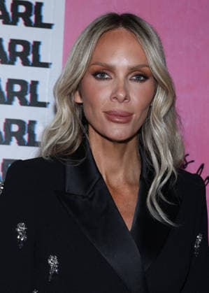 Rebecca Vallance at the Karl Lagerfeld From Paris with Love event at the Karl Lagerfeld Boutique in Paris on October 1, 2026. KARL LAGERFELD celebrates its Fall Winter 2026 campaign with Paris Hilton, Kit Butler, and NOT KARL, a new member of the House’s universe. For this private event in Saint-Germain-des-Prés, Paris Hilton will be joined by NOT KARL to mark this new chapter—an immersive experience in the world of KARL LAGERFELD, blending fashion, creativity, and the House’s legacy Denis Guignebourg Bestimage The Karl Lagerfeld x Paris Hilton party during Paris RTW Spring Summer 2027 Fashion Week on October 1, 2026, in Paris, France Paris, France  Copyright: xDenisxGuignebourgx xBestimagexDenisxGuignebourgx xBestimagex