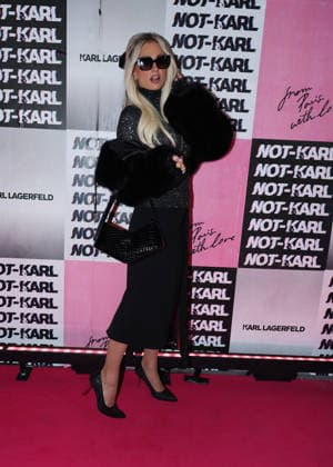 Paris Hilton at the Karl Lagerfeld: From Paris with Love event at the Karl Lagerfeld Boutique in Paris on October 1, 2026. KARL LAGERFELD celebrates its Fall Winter 2026 campaign with Paris Hilton, Kit Butler, and NOT KARL, a new member of the brand’s universe. For this private event in Saint-Germain-des-Prés, Paris Hilton will be joined by NOT KARL to mark this new chapter—an immersive experience in the world of KARL LAGERFELD, blending fashion, creativity, and the House’s heritage. Denis Guignebourg Bestimage The Karl Lagerfeld x Paris Hilton party during Paris RTW Spring Summer 2027 Fashion Week on October 1, 2026, in Paris, France. Paris, France  Copyright: xDenisxGuignebourgx xBestimagexDenisxGuignebourgx xBestimagex
