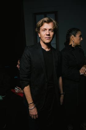 Alex Lutz at the Messika Spring Summer 2027 Women’s Ready-to-Wear Collection fashion show during Paris Fashion Week (PFW) at the Grand Palais on October 1, 2026. Sam Delpech, Bestimage. Celebrities at Messika’s Spring Summer 2027 Women’’s Ready-to-Wear Collection fashion show during Paris Fashion Week (PFW) at the Grand Palais on October 1, 2026, Paris, France  Copyright: xSamxDelpechx xBestimagexSamxDelpechx xBestimagex