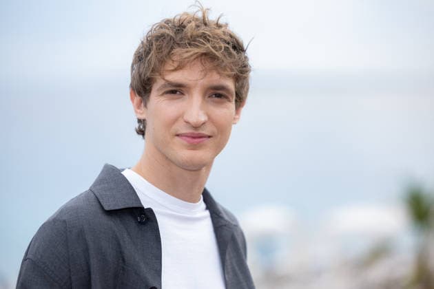 8th Cinéroman Festival - En Haut De La Pile Photocall Aliocha Schneider attends the photocall of the film En Haut De La Pile during the 8th Cinéroman Festival on the Promenade des Anglais in Nice, France on October 1, 2026. Photo by Shootpix ABACAPRESS.COM Nice France  Copyright: xShootpix ABACAx