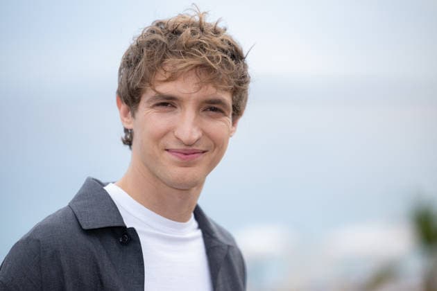 8th Cinéroman Festival - En Haut De La Pile Photocall Aliocha Schneider attends the photocall of the film En Haut De La Pile during the 8th Cinéroman Festival on the Promenade des Anglais in Nice, France on October 1, 2026. Photo by Shootpix ABACAPRESS.COM Nice France  Copyright: xShootpix ABACAx