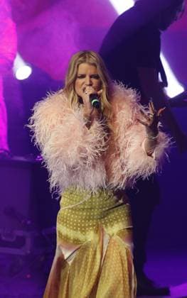 October 2, 2026, Ciudad De Mexico, Ciudad De Mexico, Mexico: TO - 45312 - Mexico City - 02 10 2026 - American singer Jessica Simpson during her performance at La Maraka in Mexico City..Clasos photo Ciudad De Mexico Mexico - ZUMAcs4_ 20261002_faa_cs4_014 Copyright: xAlfonsoxManzanox