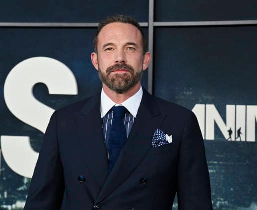 Director, writer and cast member Ben Affleck attends the premiere of Netflix s political and psychological thriller Animals at the Westwood Village Theater in Los Angeles on Thursday, October 1, 2026. Storyline: Desperate to pay their son s ransom, a mayoral candidate and his wife resort to extreme measures, revealing dark secrets they never intended to bring to light.  LAP2026100127 JIMxRUYMEN