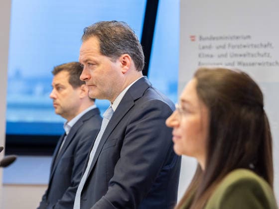 October 2, 2026 Press Conference: BMLUK; Michael Bernhard, NEOS Member of the National Council; Federal Minister of Agriculture and Forestry, Climate and Environmental Protection, Regions and Water Management Norbert Totschnig (ÖVP) an