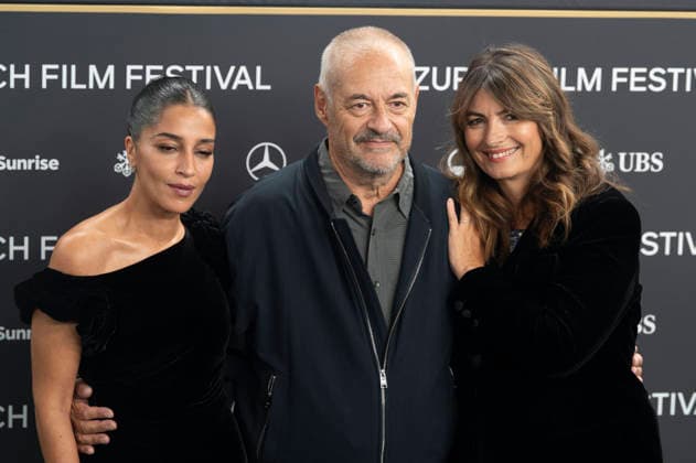 Leila Bekhti, Jean-Pierre Jeunet, and Valerie Perrin at the premiere of the film *Violette Violette* or *Fresh Water for the Flowers* at the 22nd Zurich Film Festival at the Corso in Zurich, October 1, 2026 Foto:xA.xRaemyx xFuturexImagex violette_6009