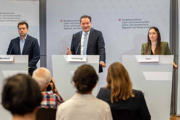 October 2, 2026: Press Conference at the Federal Ministry of Agriculture, Forestry, Climate, and Environmental Protection (BMLUK) with Michael Bernhard (NEOS), Member of the National Council and Federal Minister of Agriculture and Fore
