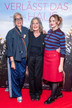 ABB FRAUWINKLER Doris Doerrie, Angela Winkler, and Laura Tonke on the red carpet at the special screening of the feature film *Frau Winkler Verlässt das Haus* at the Cinema Paris in Berlin on October 1, 2026, Berlin, Germany