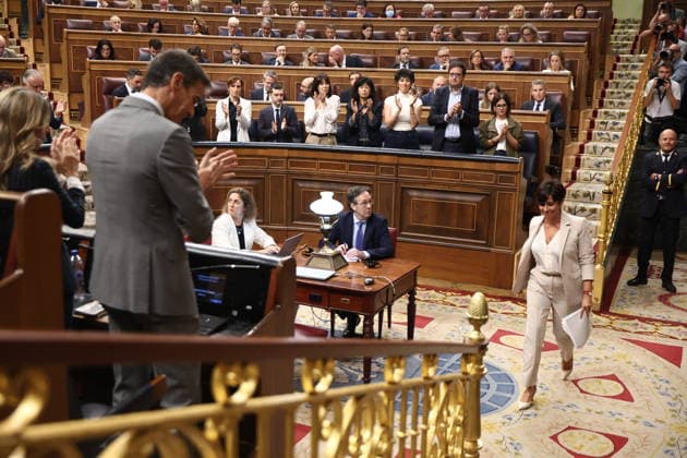 Congress Votes on Housing Decrees The Minister of Housing and Urban Agenda, Isabel Rodríguez, during a plenary session in the Congress of Deputies on October 2, 2026, in Madrid, Spain. Congress is voting today on whether to ratify or repeal the two Royal Decrees on housing issued by the government this week in the Official State Gazette (BOE). Specifically, these are Royal Decree-Law 26 2026, dated September 29, which adopts urgent measures to protect the social function of housing and expand the supply of affordable housing, and Royal Decree-Law 27 2026, of September 29, adopting urgent measures to strengthen the stability of lease agreements for primary residences. OCTOBER 2, 2026 Madrid, Madrid, Spain Copyright: xEduardoxParrax 7814637