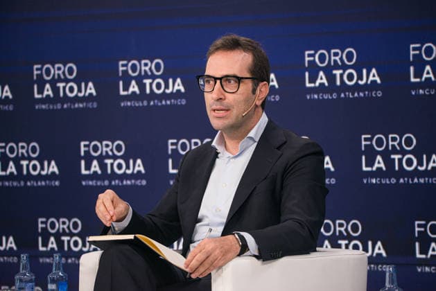 Second Day of the La Toja Vínculo Atlántico Forum First Vice President and Minister of Economy, Trade, and Business Carlos Cuerpo during the La Toja Vínculo Atlántico Forum on October 2, 2026, in O Grove, Pontevedra, Galicia, Spain. The La Toja Vínculo Atlántico Forum is a renowned annual venue for debate and reflection focused on the defense of liberal democracy, the Atlantic partnership, and international cooperation. Founded in 2019 on the initiative of Josep Piqué, Amancio López Seijas, and the Hotusa Group, it brings together prominent political and business leaders, academics, and representatives of civil society on the island of La Toja October 2, 2026 Elena Ferná O Grove, Pontevedra, Galicia O Grove, Pontevedra, Galicia, Spain Copyright: xElenaxFernandezx 7814665