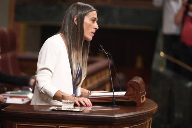 Congress Votes on Housing Decrees Miriam Nogueras, spokesperson for Junts in Congress, speaks during a plenary session in the Congress of Deputies on October 2, 2026, in Madrid, Spain. Congress is voting today on whether to ratify or repeal the two Royal Decrees on housing issued by the government this week in the Official State Gazette (BOE). Specifically, these are Royal Decree-Law No. 26 of 2026, dated September 29, which adopts urgent measures to protect the social function of housing and expand the supply of affordable housing, and Royal Decree-Law 27 2026, of September 29, adopting urgent measures to reinforce the stability of lease agreements for primary residences. October 2, 2026 Madrid, Madrid, Spain Copyright: xEduardoxParrax 7814707