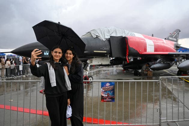 TEKNOFEST Southeast in Turkiye s Sanliurfa SANLIURFA, TURKIYE - OCTOBER 02: TEKNOFEST Southeast, world s largest aviation, space, and technology festival continues at the Sanliurfa GAP Airport for its 15th edition in Sanliurfa, Turkiye on October 02, 2026. Ozkan Bilgin Anadolu Sanliurfa Turkey. Editorial use only. Please get in touch for any other usage.  Copyright: x2026xAnadoluxOzkanxBilginx