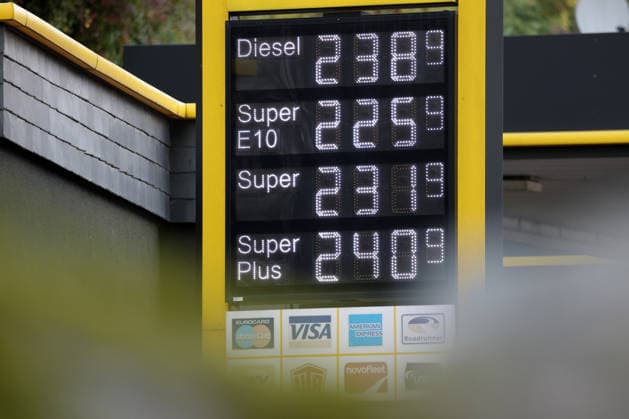 What is the outlook for fuel prices? Fuel prices remain at very high levels. The so-called gasoline rebate has been in effect si
