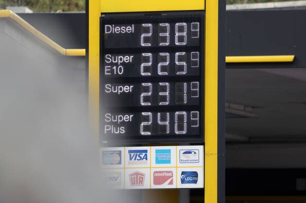 What is the outlook for fuel prices? Fuel prices remain at very high levels. The so-called gasoline rebate has been in effect si