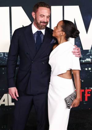 World Premiere Of Netflix s Animals WESTWOOD, LOS ANGELES, CALIFORNIA, USA - OCTOBER 01: Ben Affleck and Kerry Washington arrive at the World Premiere Of Netflix s Animals held at Westwood Village Theater on October 1, 2026 in Westwood, Los Angeles, California, United States. Westwood Westwood Village Theater California United States Copyright: xXavierxCollin ImagexPressxAgencyx