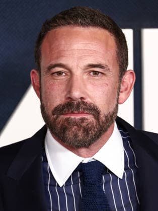 World Premiere Of Netflix s Animals WESTWOOD, LOS ANGELES, CALIFORNIA, USA - OCTOBER 01: Ben Affleck arrives at the World Premiere Of Netflix s Animals held at Westwood Village Theater on October 1, 2026 in Westwood, Los Angeles, California, United States. Westwood Westwood Village Theater California United States Copyright: xXavierxCollin ImagexPressxAgencyx