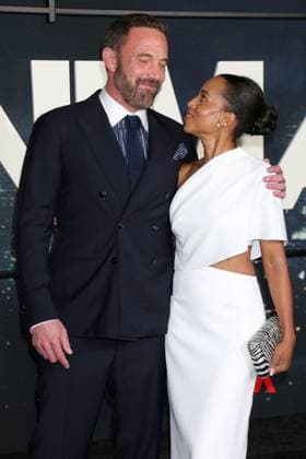 Ben Affleck, Kerry Washington at arrivals for ANIMALS Premiere, Westwood Village Theatre, Los Angeles, CA, October 01, 2026. Photo By: Priscilla Grant Everett Collection ANIMALS Premiere PUBLICATIONXNOTxINxCANxCHNxFRAxITAxJPNxNORxPOLxRUSxESPxUKxUSA
