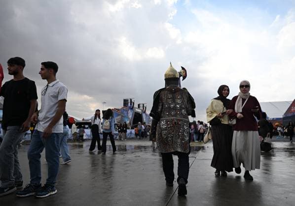 TEKNOFEST Southeast in Turkiye s Sanliurfa SANLIURFA, TURKIYE - OCTOBER 02: TEKNOFEST Southeast, world s largest aviation, space, and technology festival welcomes its visitors on the third day at the Sanliurfa GAP Airport for its 15th edition in Sanliurfa, Turkiye on October 02, 2026. Harun Ozalp Anadolu Sanliurfa Turkey. Editorial use only. Please get in touch for any other usage.  Copyright: x2026xAnadoluxHarunxOzalpx