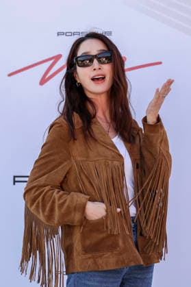 South Korean celebrities attend photo wall event in Seoul South Korean actor Lee Min-jung poses for photos during a photocall for the 2026 Porsche Vibe Seoul Preview at the Mapo Oil Tank Culture Park in Seoul, South Korea, on October 02, 2026. Seoul South Korea  Copyright: xMatrixxImagesx xJungxUi-Chelx