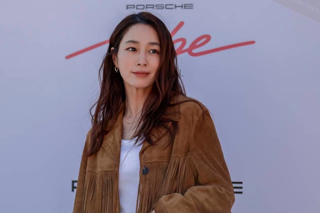 South Korean celebrities attend photo wall event in Seoul South Korean actor Lee Min-jung poses for photos during a photocall for the 2026 Porsche Vibe Seoul Preview at the Mapo Oil Tank Culture Park in Seoul, South Korea, on October 02, 2026. Seoul South Korea  Copyright: xMatrixxImagesx xJungxUi-Chelx