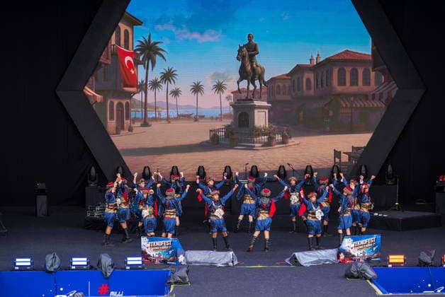 TEKNOFEST Southeast in Turkiye s Sanliurfa SANLIURFA, TURKIYE - OCTOBER 02: TEKNOFEST Southeast, world s largest aviation, space, and technology festival welcomes its visitors on the third day at the Sanliurfa GAP Airport for its 15th edition in Sanliurfa, Turkiye on October 02, 2026. Arman Onal Anadolu Sanliurfa Turkey. Editorial use only. Please get in touch for any other usage.  Copyright: x2026xAnadoluxArmanxOnalx