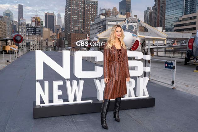 October 1, 2026, New York, New York, USA: TAYLOR RAY attends the CBS, NCIS New York Premiere at the USS Intrepid Museum in New York. 1 October 2026 New York USA - ZUMAa265 20261001_zep_a265_087 Copyright: xEricxAcquayex