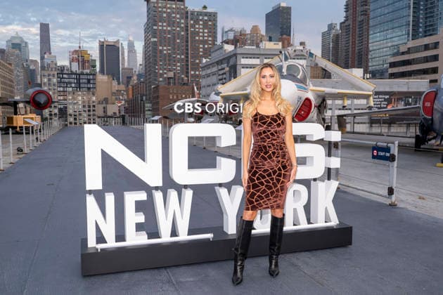 October 1, 2026, New York, New York, USA: TAYLOR RAY attends the CBS, NCIS New York Premiere at the USS Intrepid Museum in New York. 1 October 2026 New York USA - ZUMAa265 20261001_zep_a265_089 Copyright: xEricxAcquayex