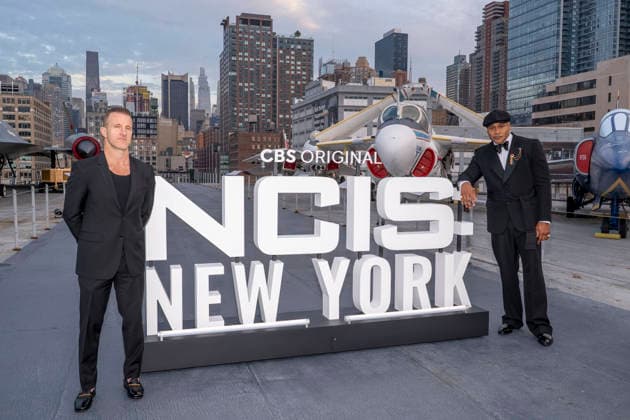 October 1, 2026, New York, New York, USA: SCOTT CAAN and LL COOL J attend the CBS, NCIS New York Premiere at the USS Intrepid Museum in New York. 1 October 2026 New York USA - ZUMAa265 20261001_zep_a265_104 Copyright: xEricxAcquayex