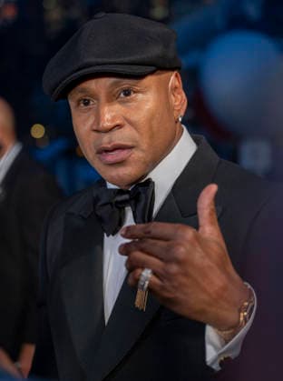October 1, 2026, New York, New York, USA: LL COOL J attends the CBS, NCIS New York Premiere at the USS Intrepid Museum in New York. 1 October 2026 New York USA  - ZUMAa265 20261001_zep_a265_144 Copyright: xEricxAcquayex