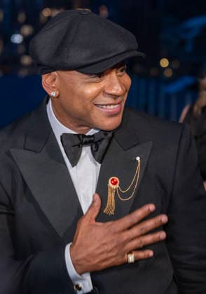 October 1, 2026, New York, New York, USA: LL COOL J attends the CBS, NCIS New York Premiere at the USS Intrepid Museum in New York. 1 October 2026 New York USA - ZUMAa265 20261001_zep_a265_146 Copyright: xEricxAcquayex