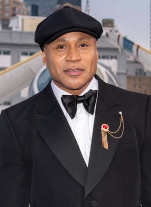 October 1, 2026, New York, New York, USA: LL COOL J attends the CBS, NCIS New York Premiere at the USS Intrepid Museum in New York. 1 October 2026 New York USA - ZUMAa265 20261001_zep_a265_099 Copyright: xEricxAcquayex