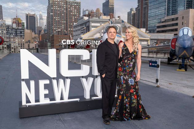 October 1, 2026, New York, New York, USA: BYRON BALASCO and JULIETTE JACKSON attend the CBS, NCIS New York Premiere at the USS Intrepid Museum in New York. 1 October 2026 New York USA - ZUMAa265 20261001_zep_a265_080 Copyright: xEricxAcquayex