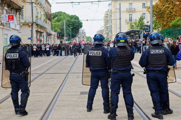 Police Face High School Student Protest Benjamin ELKAIM MAXPPP Montpellier October 2, 2026 Police officers in riot gear face a large group of participants in the high school student protest in front of the Clemenceau High School in Montpellier, France. Fires have broken out at several schools in France, as students protest by blocking access to educational institutions nationwide over school funding and learning conditions. Montpellier, FRANCE  Copyright: xMAXPPPxBenjaminxELKAIMx ELK202610021324 ELK202610021324