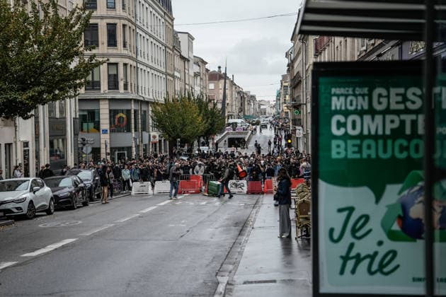 Students clash with police during high-school mobilization in Nancy NANCY, FRANCE - OCTOBER 2: Students gather around several schools and clash with police forces as a nationwide high-school mobilization continues over school conditions and demands for greater education resources in Nancy, France on October 2, 2026. Police deploy security units around several locations as demonstrations and blockades continue. Muhammed Said Tako Anadolu Nancy France. Editorial use only. Please get in touch for any other usage.  Copyright: x2026xAnadoluxMuhammedxSaidxTakox