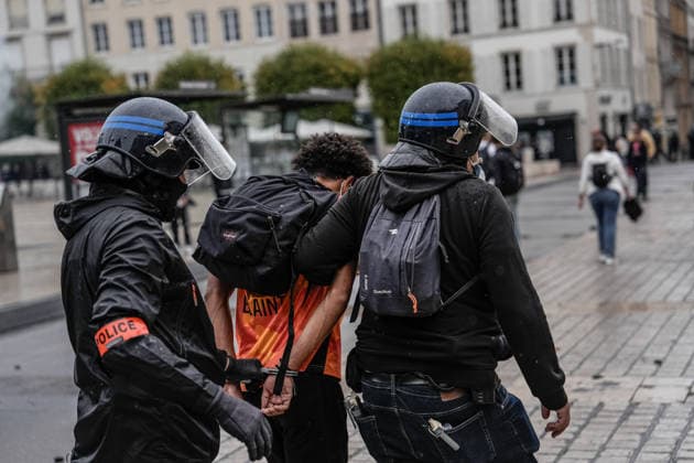 Students clash with police during high-school mobilization in Nancy NANCY, FRANCE - OCTOBER 2: Students gather around several schools and clash with police forces as a nationwide high-school mobilization continues over school conditions and demands for greater education resources in Nancy, France on October 2, 2026. Police deploy security units around several locations as demonstrations and blockades continue. Muhammed Said Tako Anadolu Nancy France. Editorial use only. Please get in touch for any other usage.  Copyright: x2026xAnadoluxMuhammedxSaidxTakox