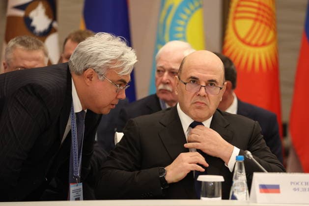 BELARUS, MINSK - OCTOBER 2, 2026: Mikhail Mishustin, Russia s Prime Minister, listens to Elmir Tagirov, Deputy Chief of the Government Staff, during an expanded meeting of the Eurasian Intergovernmental Council Minsk Belarus  - ZUMAt113 20261002_zaa_t113_235 Copyright: xAlexanderxRyuminx