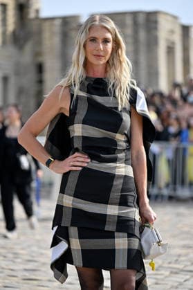 PFW Loewe Outside Arrivals Guest arriving at the Loewe show during Paris Fashion Week, in Paris, France on 2 October 2026. Photo by Julien Reynaud APS-Medias ABACAPRESS.COM Paris France  Copyright: xReynaudxJulien APS-Medias ABACAx