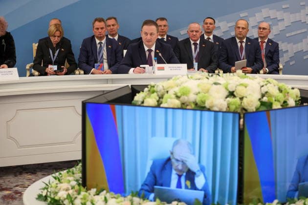 BELARUS, MINSK - OCTOBER 2, 2026: Alexander Turchin, Prime Minister of Belarus, attends an expanded meeting of the Eurasian Intergovernmental Council, with his counterpart Nikol Pashinyan of Armenia appearing online Minsk Belarus - ZUMAt113 20261002_zaa_t113_247 Copyright: xAlexanderxRyuminx