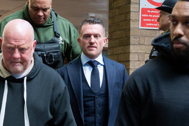 Tommy Robinson leaves Southwark Crown Court LONDON, UNITED KINGDOM - OCTOBER 2: Tommy Robinson, whose real name is Stephen Yaxley-Lennon, leaves Southwark Crown Court in London, Britain, October 2, 2026, after attending an application hearing ahead of his trial on two charges of harassment causing fear of violence against two MailOnline journalists. He has pleaded not guilty. Thomas Krych Anadolu London United Kingdom. Editorial use only. Please get in touch for any other usage. Copyright: x2026xAnadoluxThomasxKrychx
