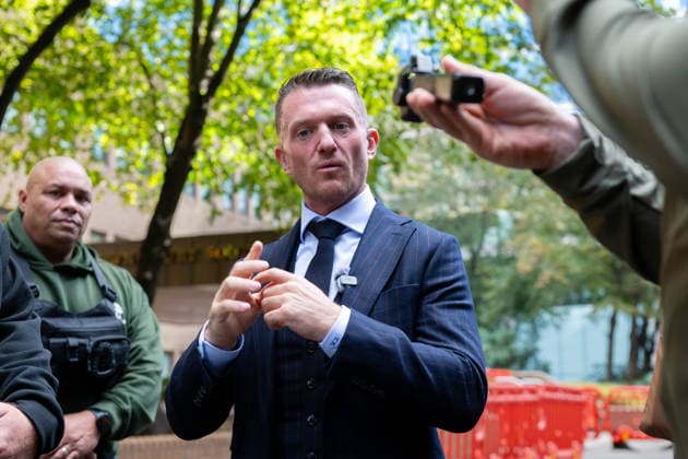 Tommy Robinson leaves Southwark Crown Court LONDON, UNITED KINGDOM - OCTOBER 2: Tommy Robinson, whose real name is Stephen Yaxley-Lennon, leaves Southwark Crown Court in London, Britain, October 2, 2026, after attending an application hearing ahead of his trial on two charges of harassment causing fear of violence against two MailOnline journalists. He has pleaded not guilty. Thomas Krych Anadolu London United Kingdom. Editorial use only. Please get in touch for any other usage. Copyright: x2026xAnadoluxThomasxKrychx