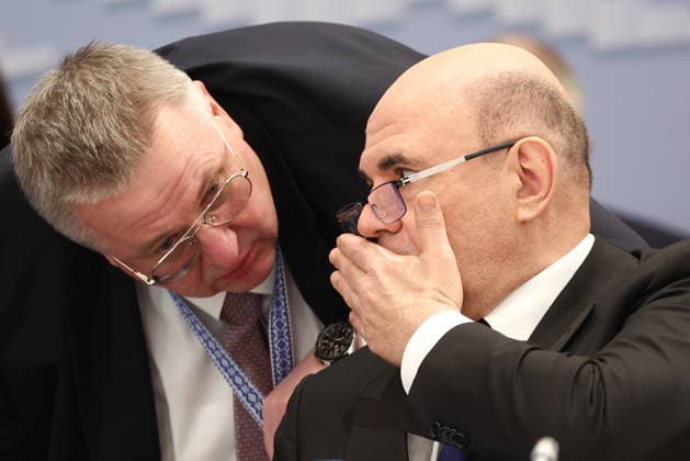 BELARUS, MINSK - OCTOBER 2, 2026: Mikhail Mishustin, Russia s Prime Minister, talks to his deputy Alexei Overchuk during an expanded meeting of the Eurasian Intergovernmental Council Minsk Belarus  - ZUMAt113 20261002_zaa_t113_256 Copyright: xDmitryxAstakhovx