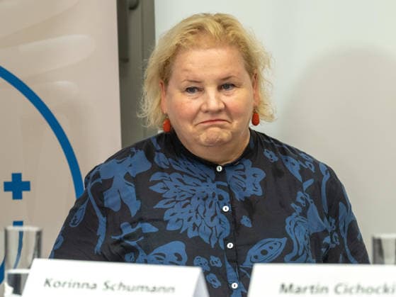 October 2, 2026 Press Conference on Health in Austria Federal Minister of Labor, Social Affairs, Health, Long-Term Care, and Consumer Protection Korinna Schumann (SPÖ) on October 2, 2026, at the press conference reviewing five years of the PVE Sonnwendviertel—medical care and psychosocial support under one roof at the PVE Sonnwendviertel in Vienna, Vienna, Austria