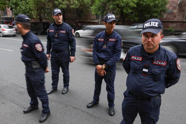 ARMENIA, YEREVAN - OCTOBER 2, 2026: Policemen are seen during protests outside the building of the Armenian National Security Service. On October 1, an Azerbaijanian soldier shot at and wounded a woman in a leg in Syunik Province. Alexander Patrin TASS  98669238