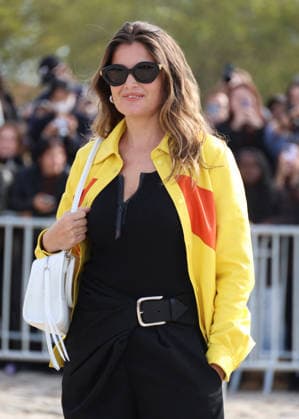 Laetitia Casta arrives at the Loewe Women’s Ready-to-Wear Spring Summer 2027 show during Paris Fashion Week (PFW) on the Esplanade Saint-Louis in Paris, France, on October 2, 2026. Denis Guignebourg, Bestimage. Arrivals at the Loewe Women’s Ready-to-Wear Spring Summer 2027 show as part of Paris Fashion Week on October 2, 2026, in Paris, France. Paris, France  Copyright: xDenisxGuignebourgx xBestimagexDenisxGuignebourgx xBestimagex