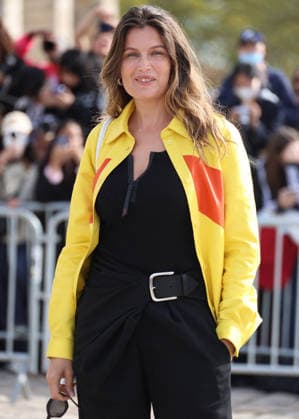 Laetitia Casta arrives at the Loewe Women’s Ready-to-Wear Spring Summer 2027 show during Paris Fashion Week (PFW) on the Esplanade Saint-Louis in Paris, France, on October 2, 2026. Denis Guignebourg, Bestimage. Arrivals at the Loewe Women’s Spring Summer 2027 Ready-to-Wear show as part of Paris Fashion Week on October 2, 2026, in Paris, France. Paris, France  Copyright: xDenisxGuignebourgx xBestimagexDenisxGuignebourgx xBestimagex