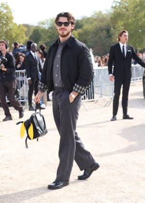 Jack Innanen at the arrivals for the Loewe Women’s Ready-to-Wear Spring Summer 2027 show during Paris Fashion Week (PFW) on the Esplanade Saint-Louis in Paris, France, on October 2, 2026. Denis Guignebourg, Bestimage. Arrivals at the Loewe Women’s Ready-to-Wear Spring Summer 2027 show as part of Paris Fashion Week on October 2, 2026, in Paris, France. Paris, France  Copyright: xDenisxGuignebourgx xBestimagexDenisxGuignebourgx xBestimagex