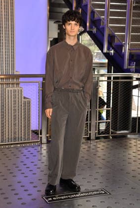 NEW YORK, NY - OCTOBER 1: Arthur Conti pictured during a visit at the Empire State Building Ahead of the Release of Mike Flannigan s Carrie on October 1, 2026 in New York City. Credit: Credit: AdMedia New York City USA  - ZUMAa123 20261001_zaa_a123_334 Copyright: xJohnxFyckex